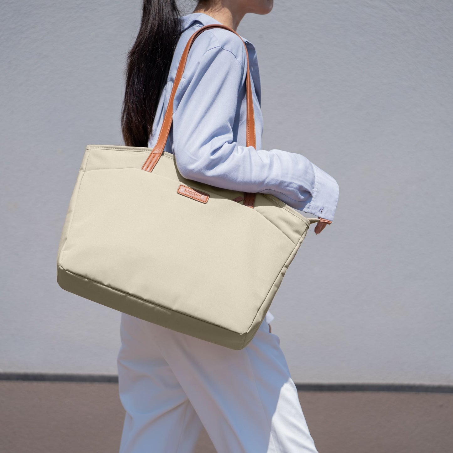 Versatile-T23 Laptop Tote Bag Khaki 14-inch