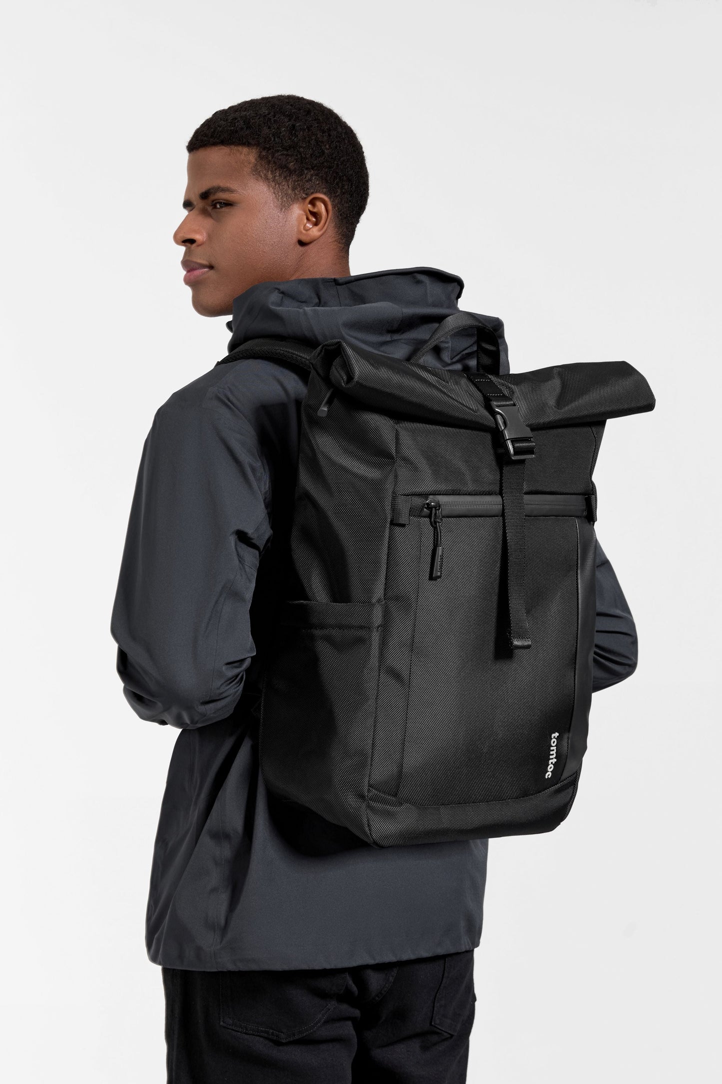 Navigator-T61 Rolltop Backpack for a 17.3-inch (25L - 30L)