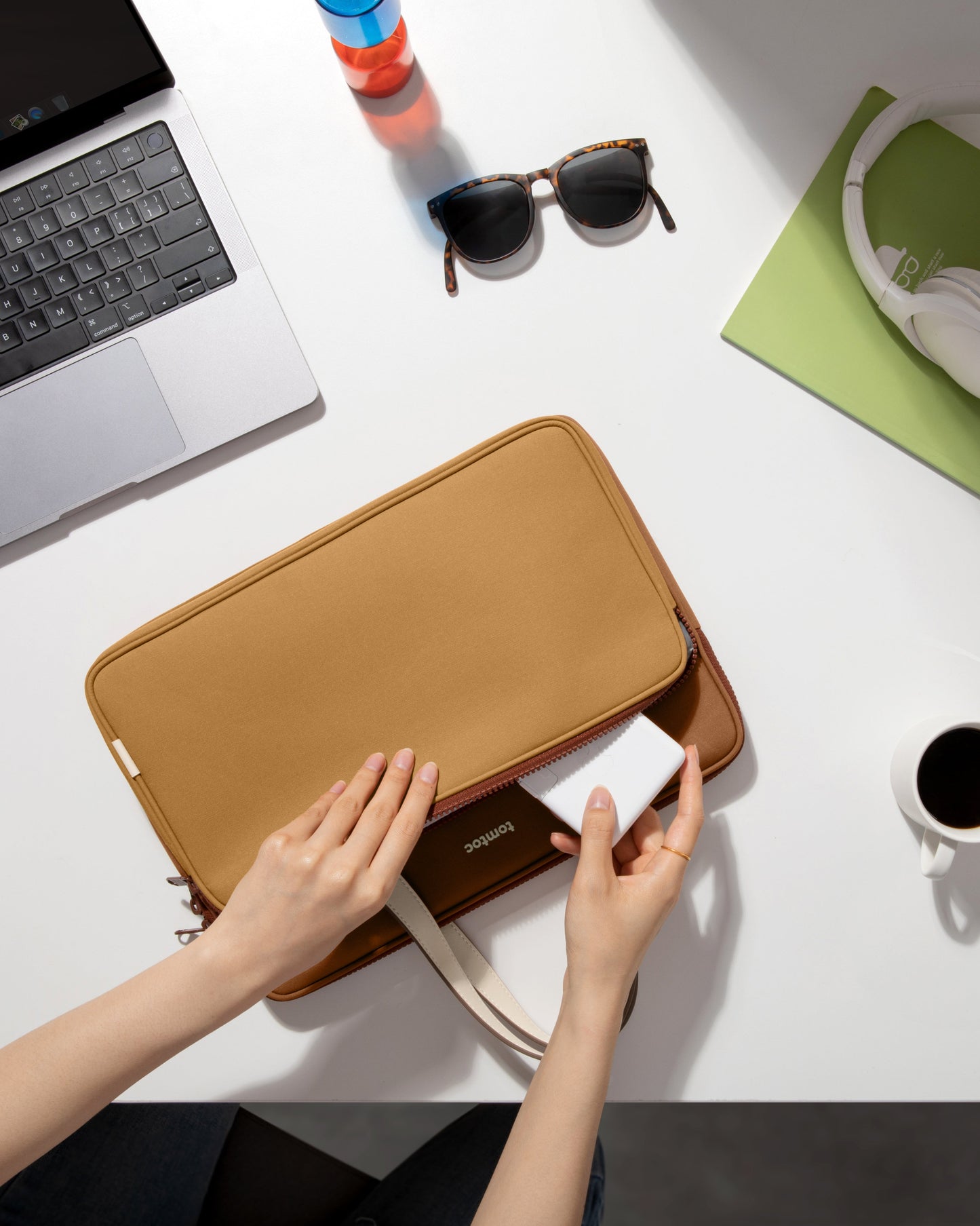 Versatile-A11 Laptop Handbag -Orange - 13.5-inch