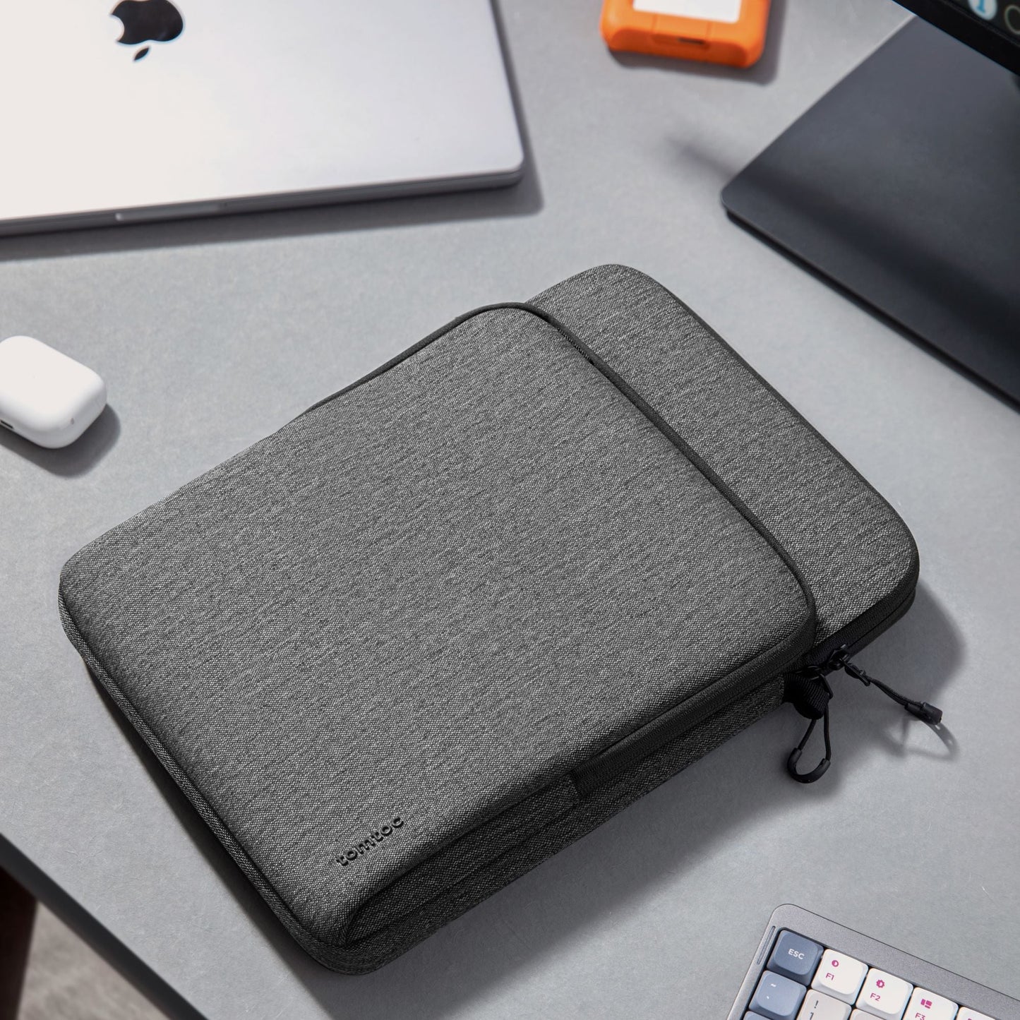 DefenderACE-H13 (B03) Tablet Shoulder Bag 12.9-inch - Gray