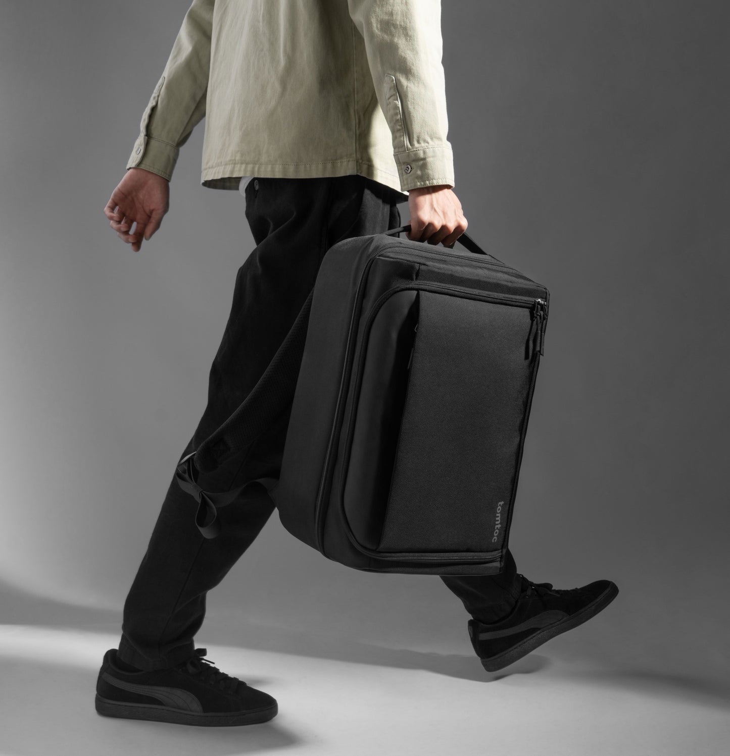 Navigator-G43 PS5 Backpack - Black