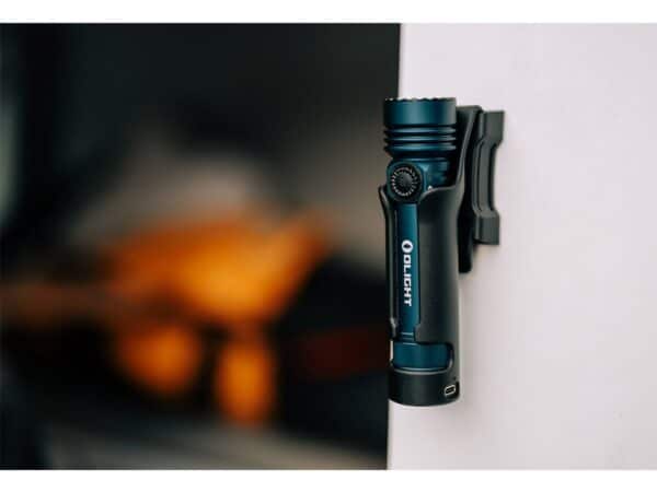 Olight Seeker 4 Pro Rechargeable LED Flashlight – 4600 Lumens – 260m Throw