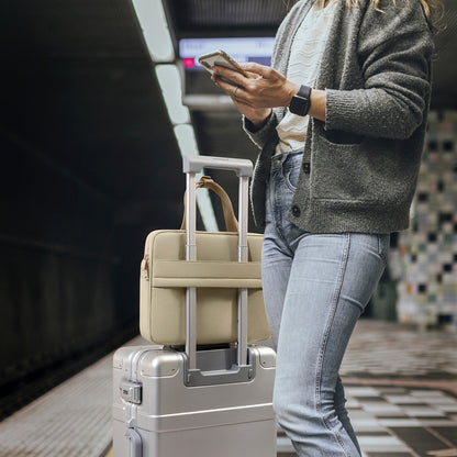 The Her-H22 Laptop Shoulder Bag for 13.5 - 14-inch