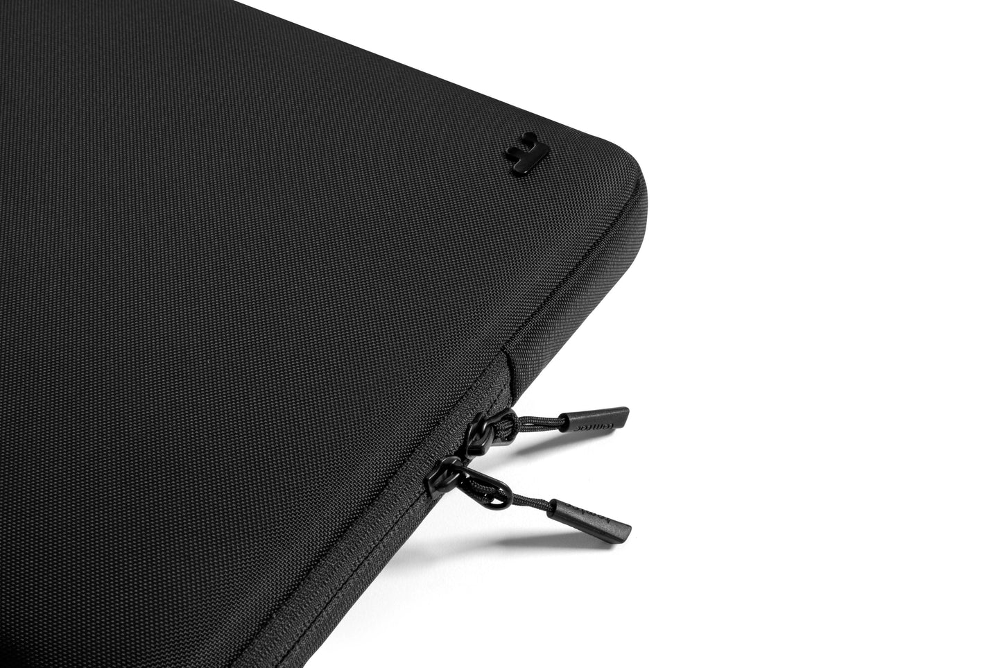 Defender-A13 Premium Laptop Sleeve  - 14 inch - Black