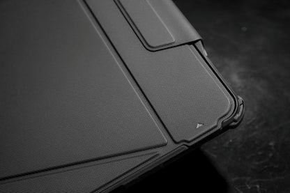 Inspire-B58 pivot case Black - 11 inch