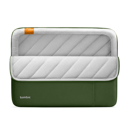Defender-A13 Laptop Sleeve - green