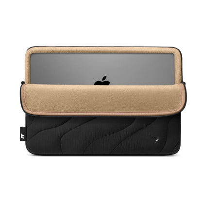 Terra-A27 Laptop Sleeve Lavascape 15 Inch