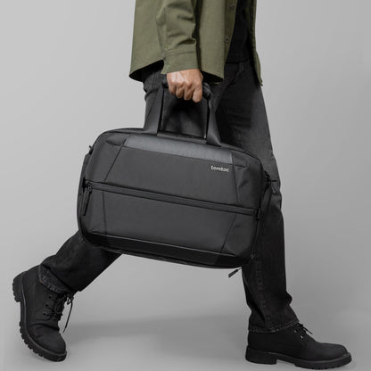 Navigator-T31 Travel Duffel  Black 16 Inch/30L